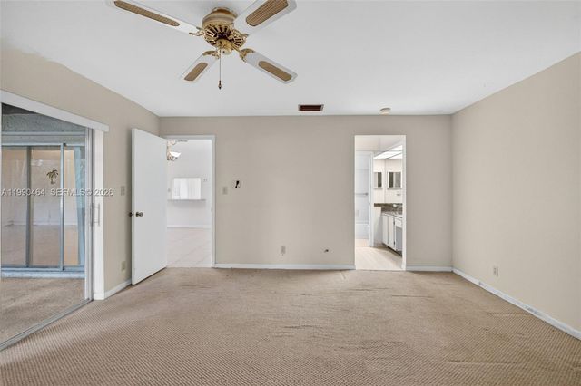 10424 NW 70th Ct, Tamarac, FL 33321