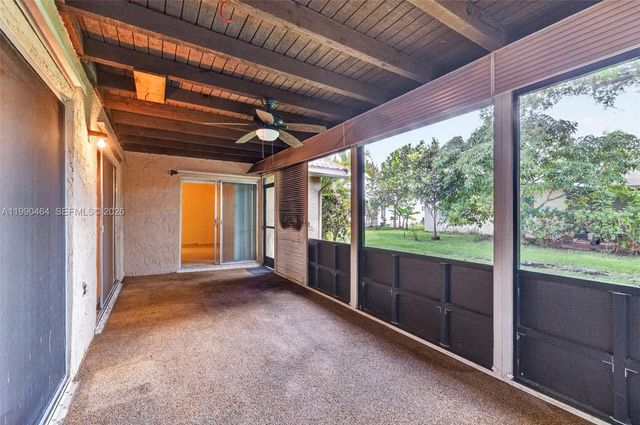 10424 NW 70th Ct, Tamarac, FL 33321