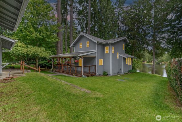 390 E Lakeshore Drive, Shelton, WA 98584
