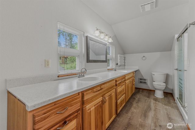 390 E Lakeshore Drive, Shelton, WA 98584