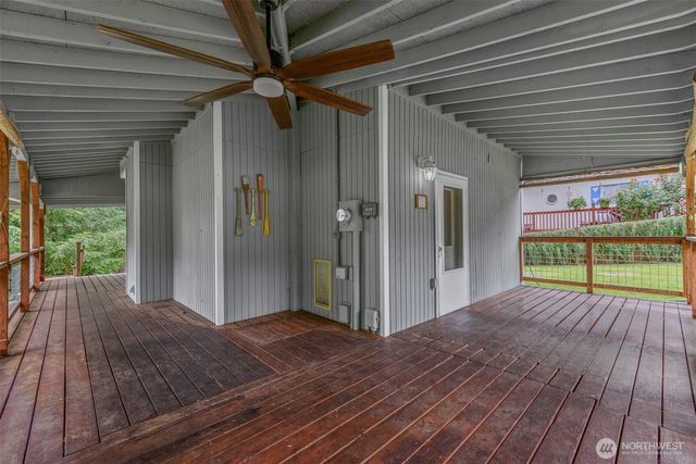 390 E Lakeshore Drive, Shelton, WA 98584