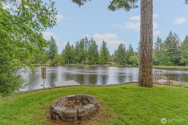 390 E Lakeshore Drive, Shelton, WA 98584