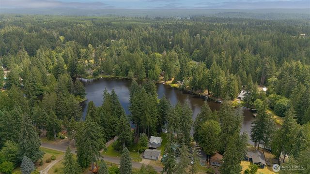 390 E Lakeshore Drive, Shelton, WA 98584