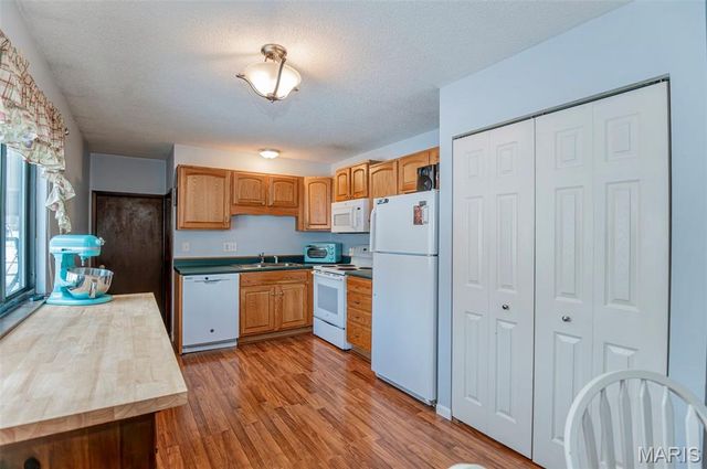 1705 E 9th Street, Washington, MO 63090