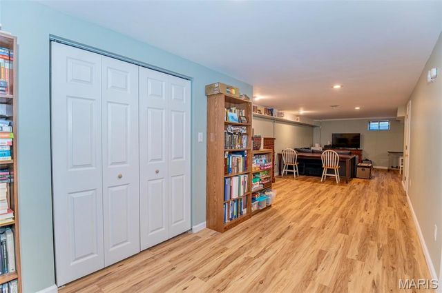 1705 E 9th Street, Washington, MO 63090