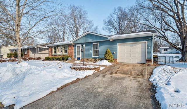 1705 E 9th Street, Washington, MO 63090