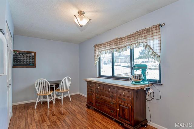 1705 E 9th Street, Washington, MO 63090