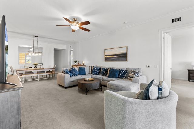 18 Harbour Isle Drive 203, Fort Pierce, FL 34949