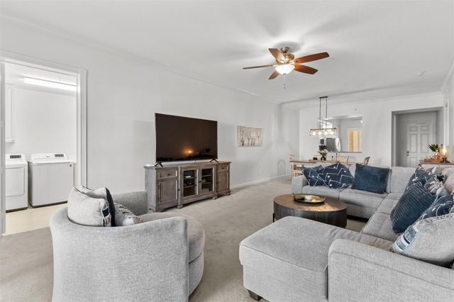 18 Harbour Isle Drive 203, Fort Pierce, FL 34949