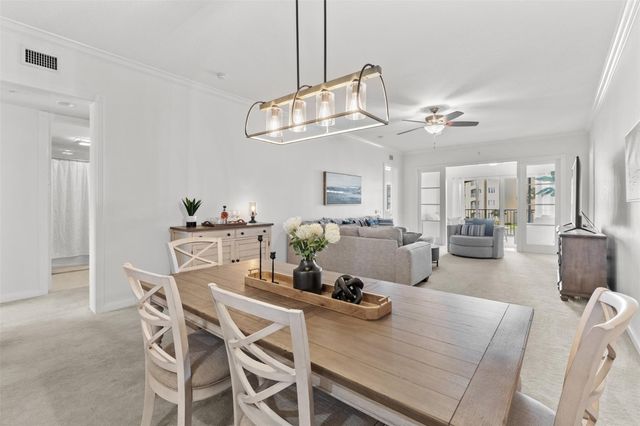 18 Harbour Isle Drive 203, Fort Pierce, FL 34949