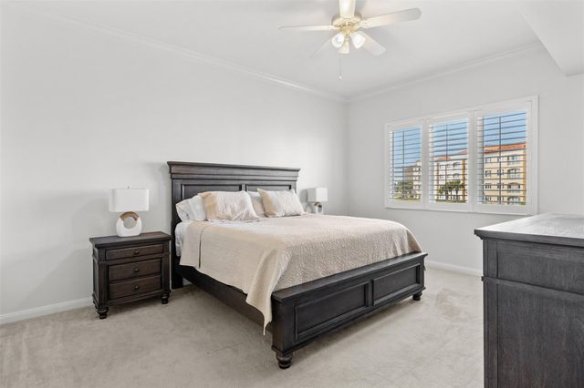 18 Harbour Isle Drive 203, Fort Pierce, FL 34949