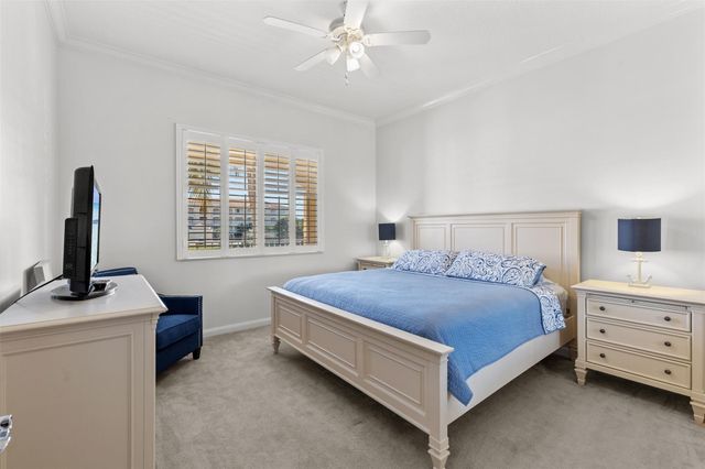 18 Harbour Isle Drive 203, Fort Pierce, FL 34949