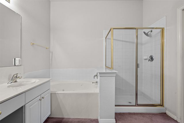 8709 Hartford Drive, Rowlett, TX 75089