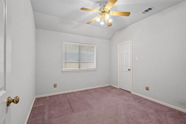 8709 Hartford Drive, Rowlett, TX 75089