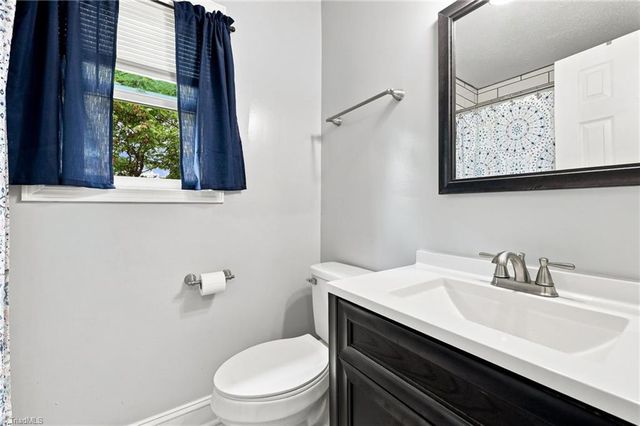 7390 Plunkett Road, Belews Creek, NC 27009