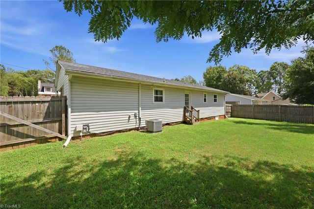 7390 Plunkett Road, Belews Creek, NC 27009