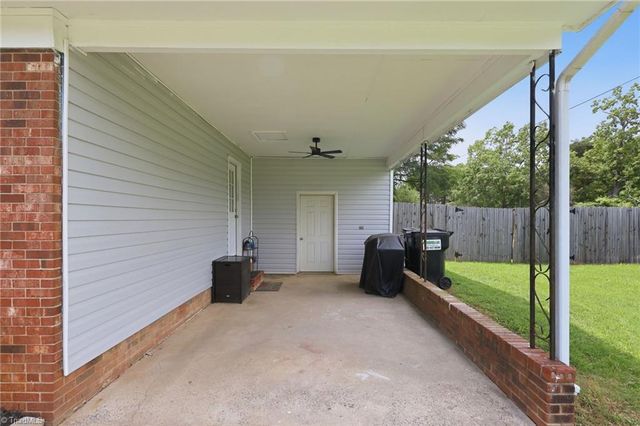 7390 Plunkett Road, Belews Creek, NC 27009