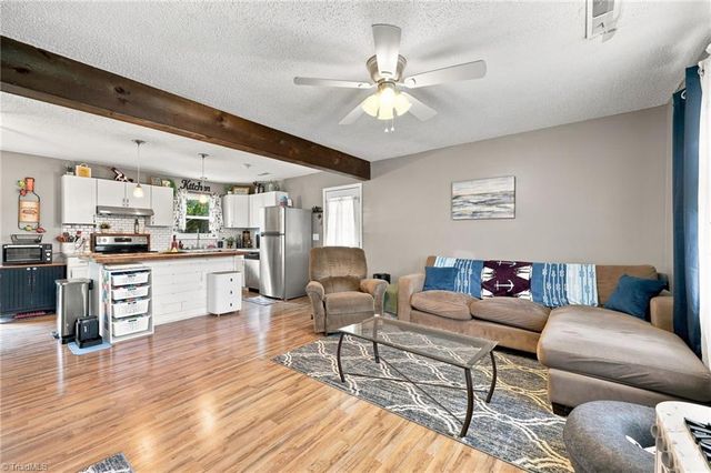 7390 Plunkett Road, Belews Creek, NC 27009