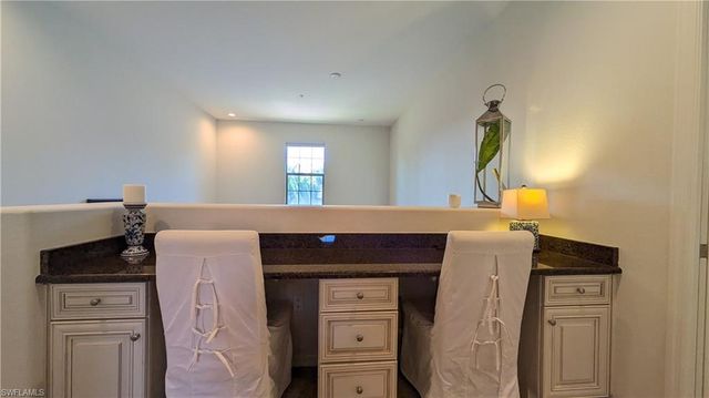 9055 Capistrano ST N 4206, Naples, FL 34113