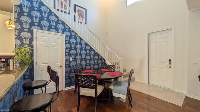 9055 Capistrano ST N 4206, Naples, FL 34113