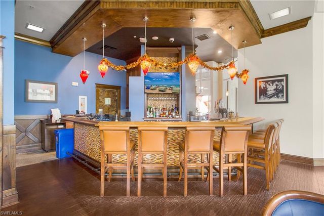 9055 Capistrano ST N 4206, Naples, FL 34113