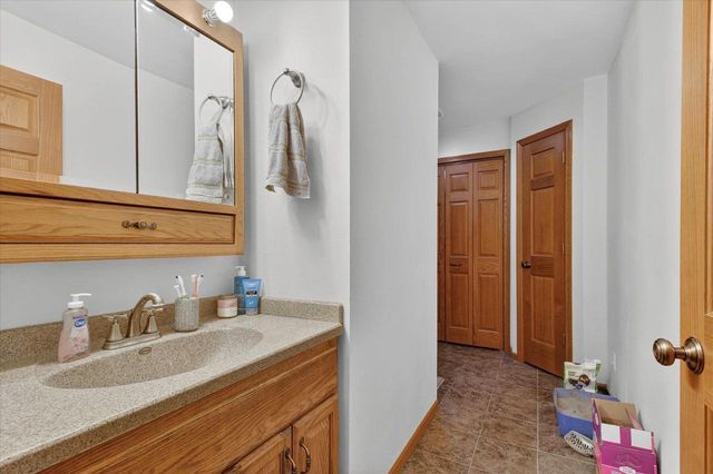 2505 Center Avenue, Janesville, WI 53546