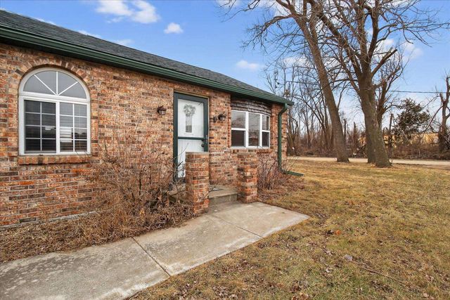 2505 Center Avenue, Janesville, WI 53546