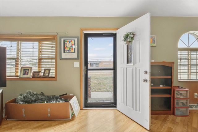 2505 Center Avenue, Janesville, WI 53546