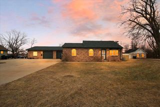 2505 Center Avenue, Janesville, WI 53546