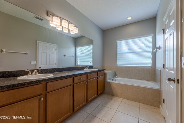 869 BATTERSEA Drive, St. Augustine, FL 32095