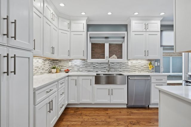 4050 Baronne Way Unit 34, Memphis, TN 38117