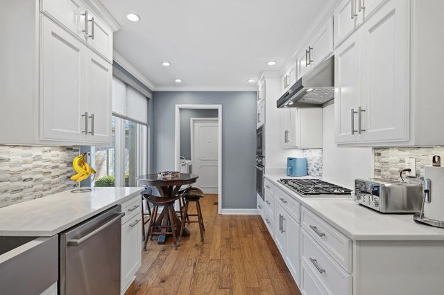 4050 Baronne Way Unit 34, Memphis, TN 38117