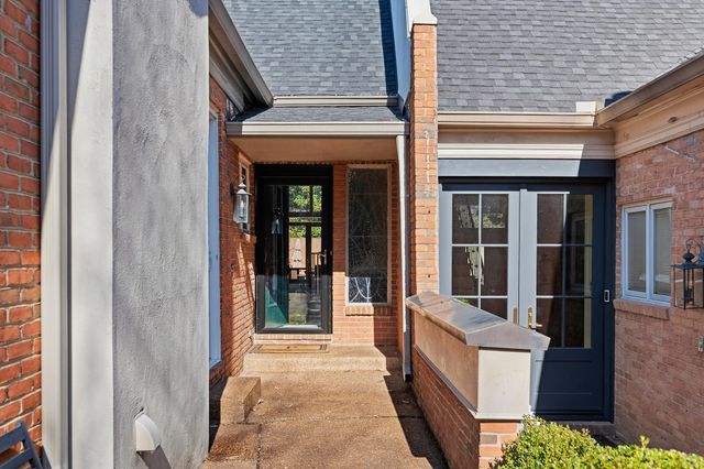 4050 Baronne Way Unit 34, Memphis, TN 38117