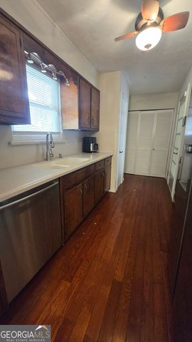 4573 SE North Woodlake Lane, Conyers, GA 30013