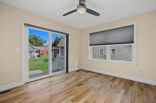 4 James Circle, Brentwood, NH 03833
