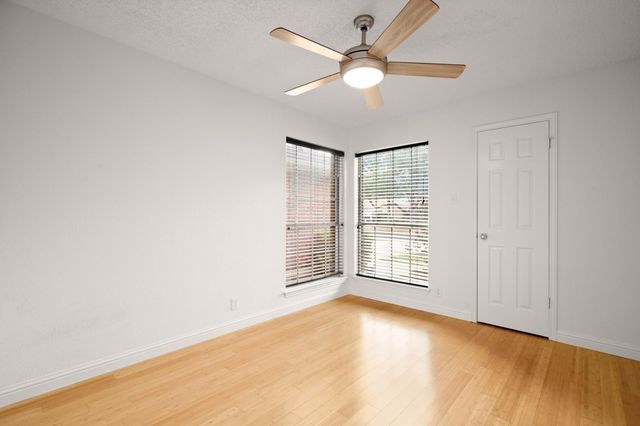 4816 Hale DR, Austin, TX 78749