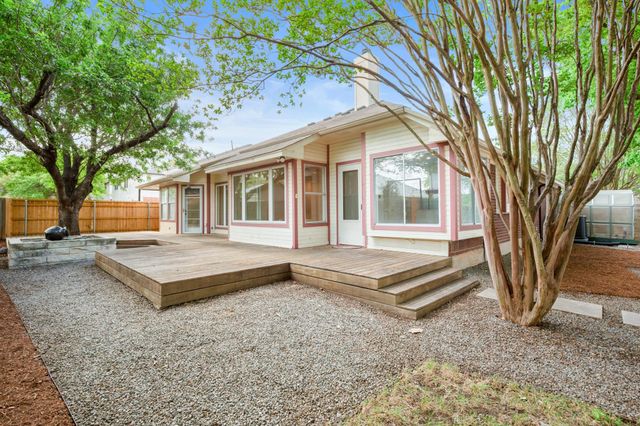 4816 Hale DR, Austin, TX 78749