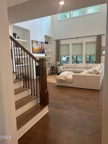 127 Sanderway Drive, Chapel Hill, NC 27516