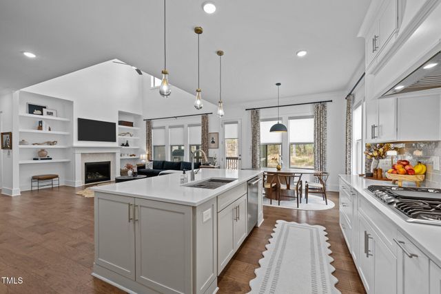127 Sanderway Drive, Chapel Hill, NC 27516