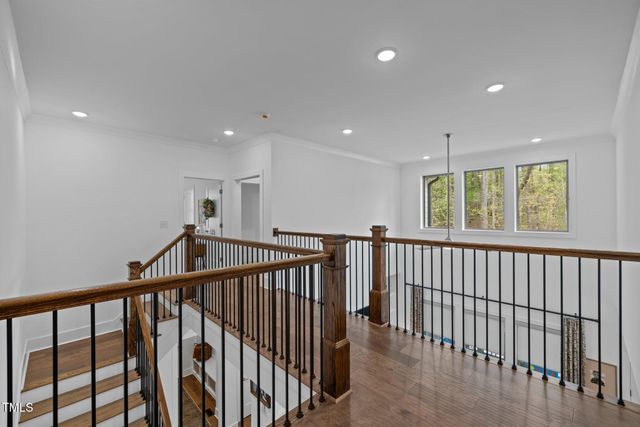 127 Sanderway Drive, Chapel Hill, NC 27516