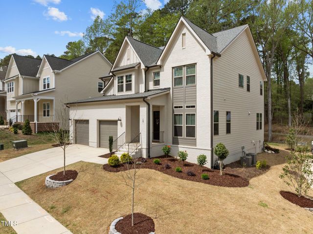 127 Sanderway Drive, Chapel Hill, NC 27516