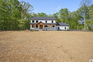 690 Jones Sparkman # 2, Murray, KY 42071