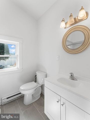 27 RANDY RD, Glendora, NJ 08029