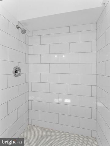 27 RANDY RD, Glendora, NJ 08029