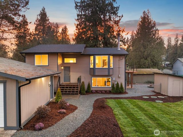 9311 205th Avenue E, Bonney Lake, WA 98391