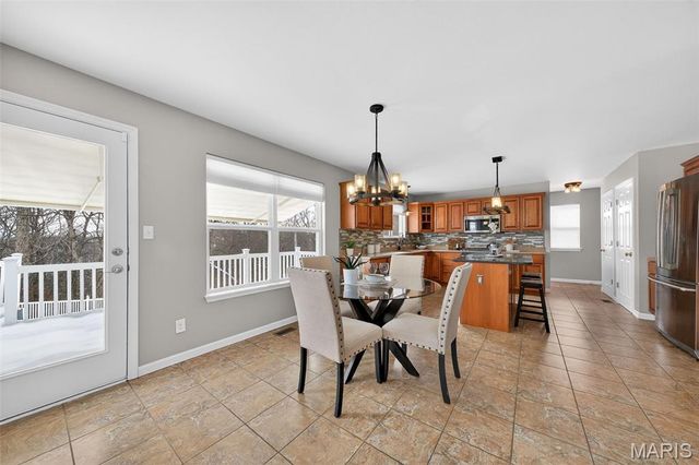 5180 Romaine Spring Drive, Fenton, MO 63026