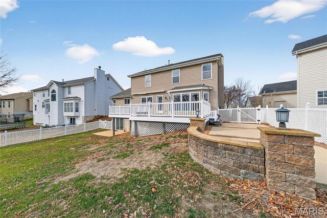 5180 Romaine Spring Drive, Fenton, MO 63026