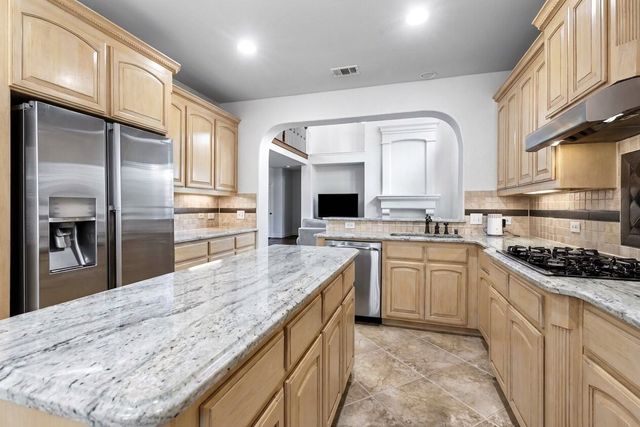 601 Livingston Drive, Prosper, TX 75078