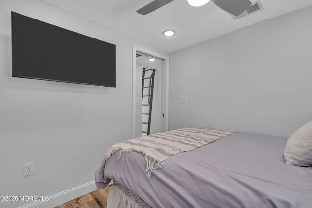 101 W Cove Way, Lavallette, NJ 08735