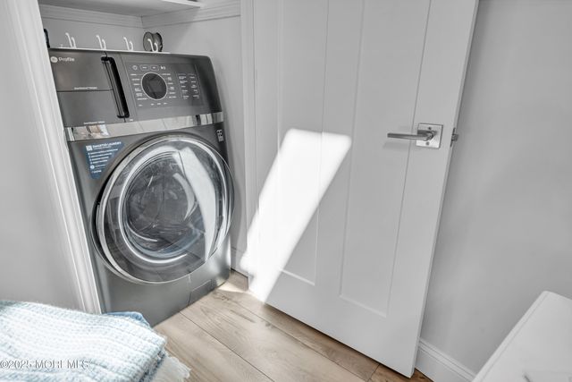 101 W Cove Way, Lavallette, NJ 08735